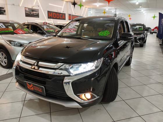 MITSUBISHI OUTLANDER 3.0 GT 4X4 V6 24V GASOLINA 4P AUTOMÁTICO